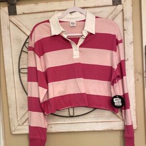 Chic Pink and White Crop Top